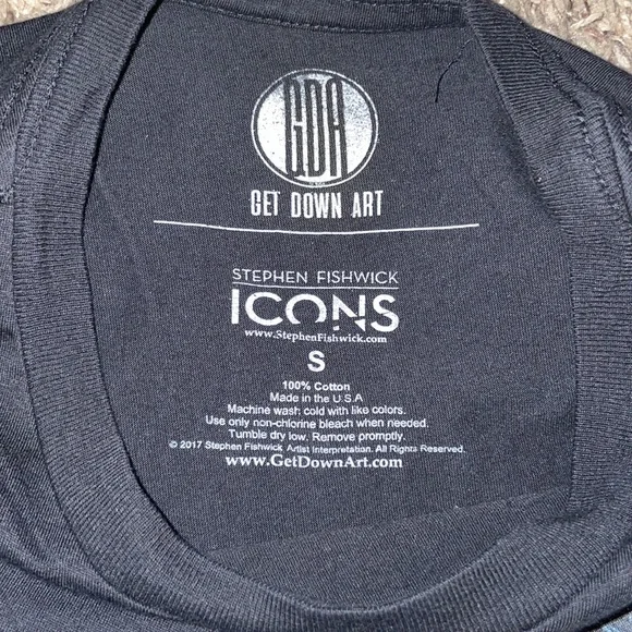 Ice Cube T-shirt adult size small in like new condition - Picture 3 of 4